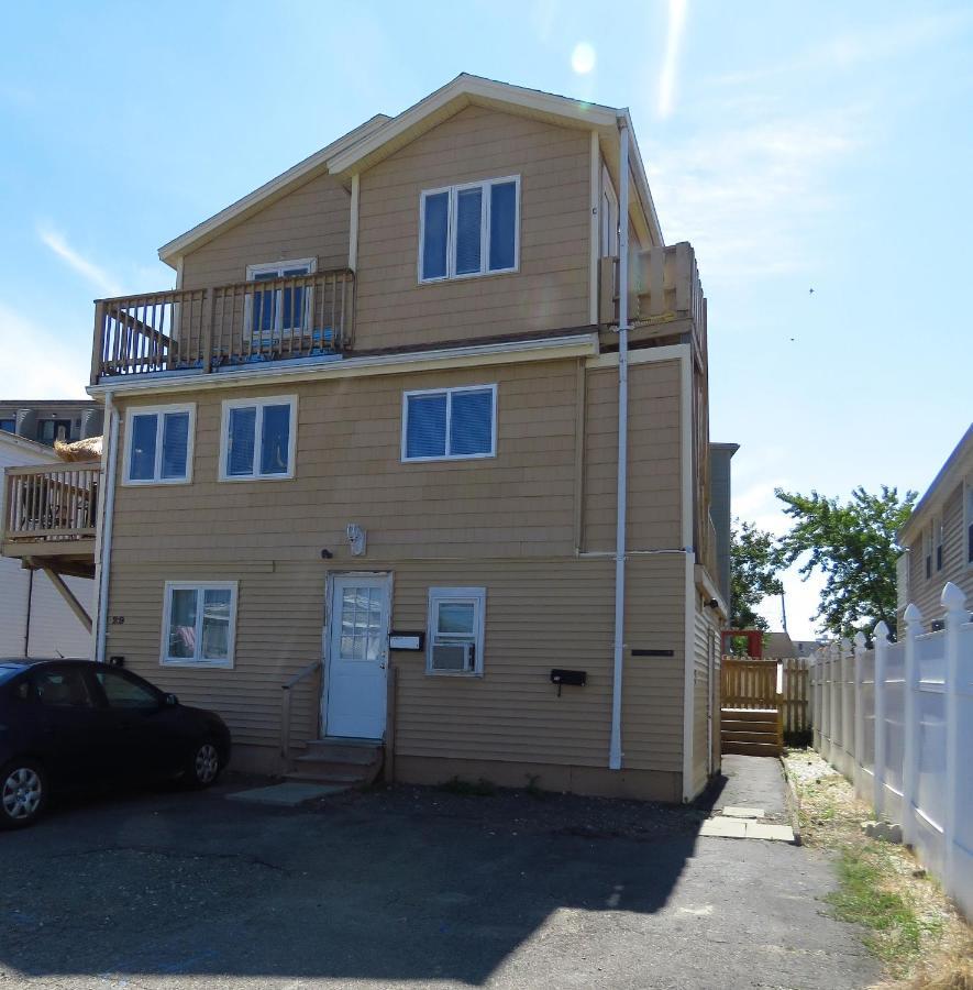 29Jonesaveaptc Hampton Ngoại thất bức ảnh